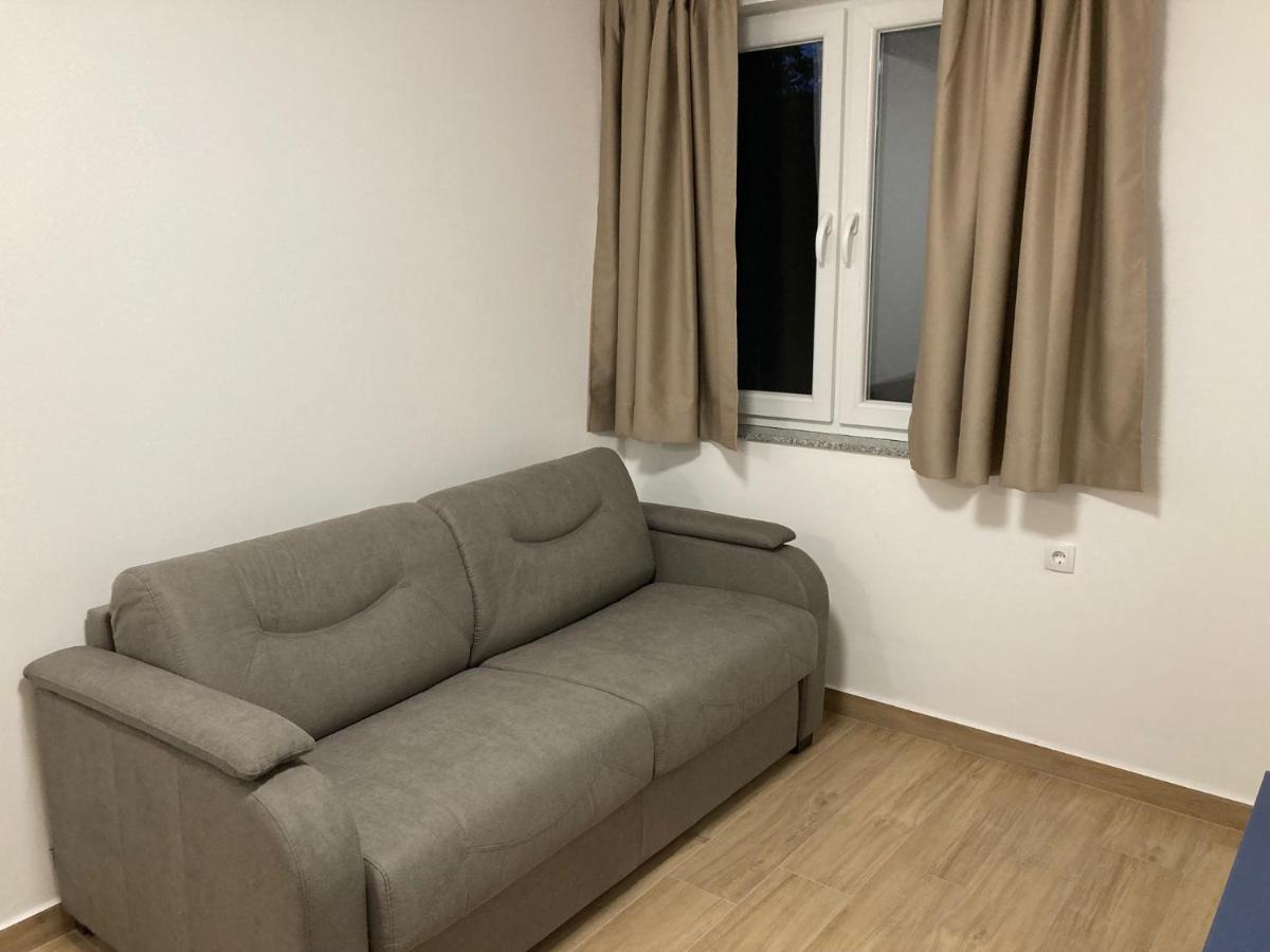 דירות יהורינה Vila Trnovo מראה חיצוני תמונה