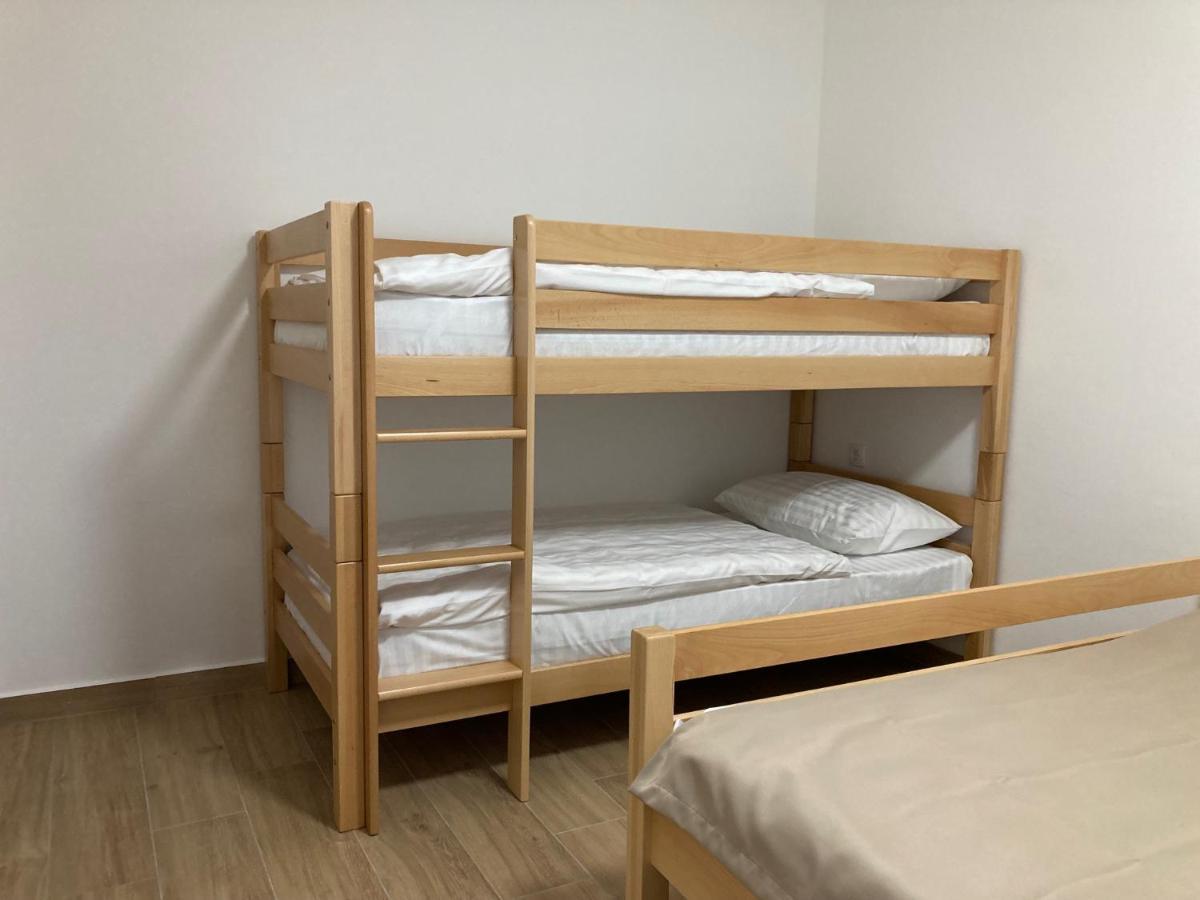 דירות יהורינה Vila Trnovo מראה חיצוני תמונה